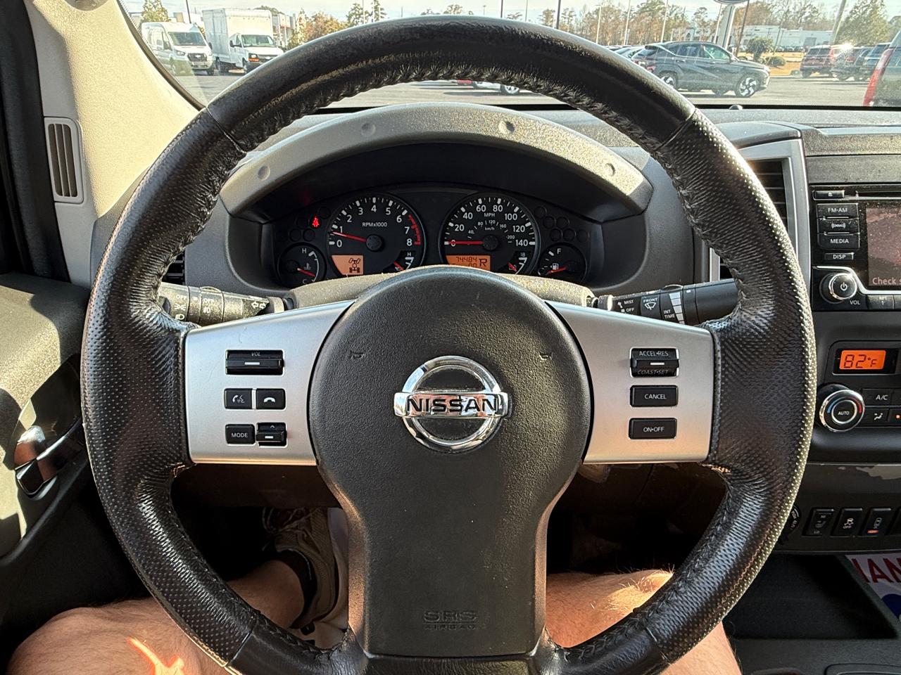 Nissan Frontier S Crew Cab 5AT 4WD 2016