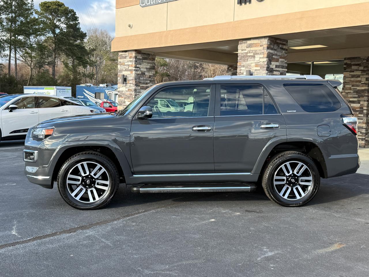 Toyota 4Runner Limited 4WD 2024