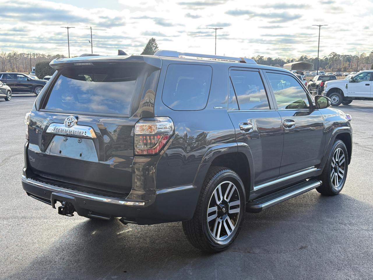 Toyota 4Runner Limited 4WD 2024