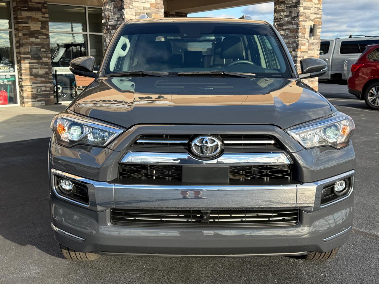 Toyota 4Runner Limited 4WD 2024