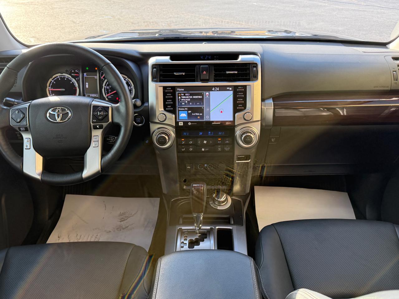 Toyota 4Runner Limited 4WD 2024