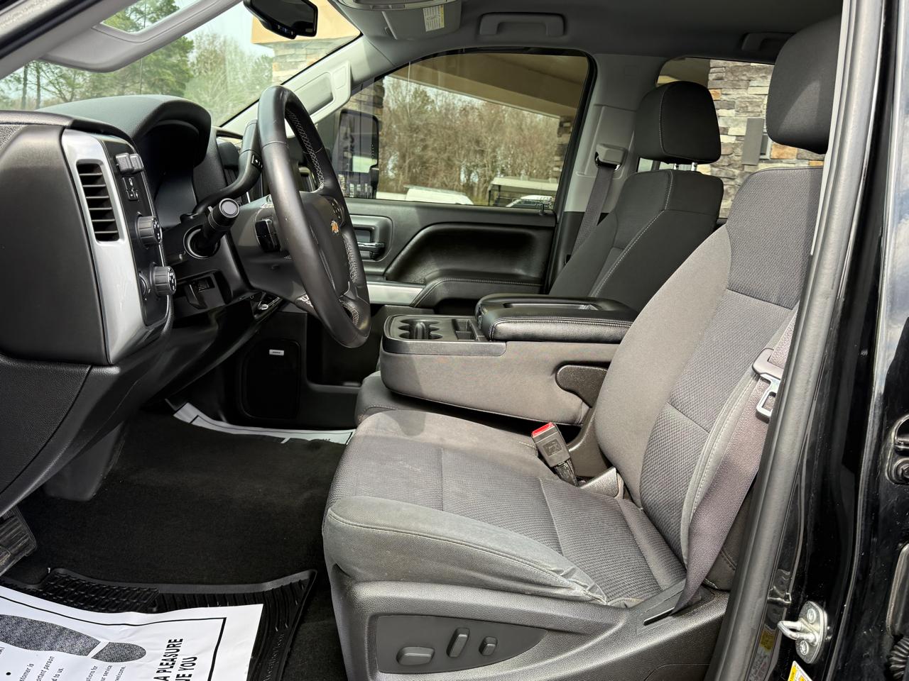 Chevrolet Silverado 2500HD LT Crew Cab 4WD 2016