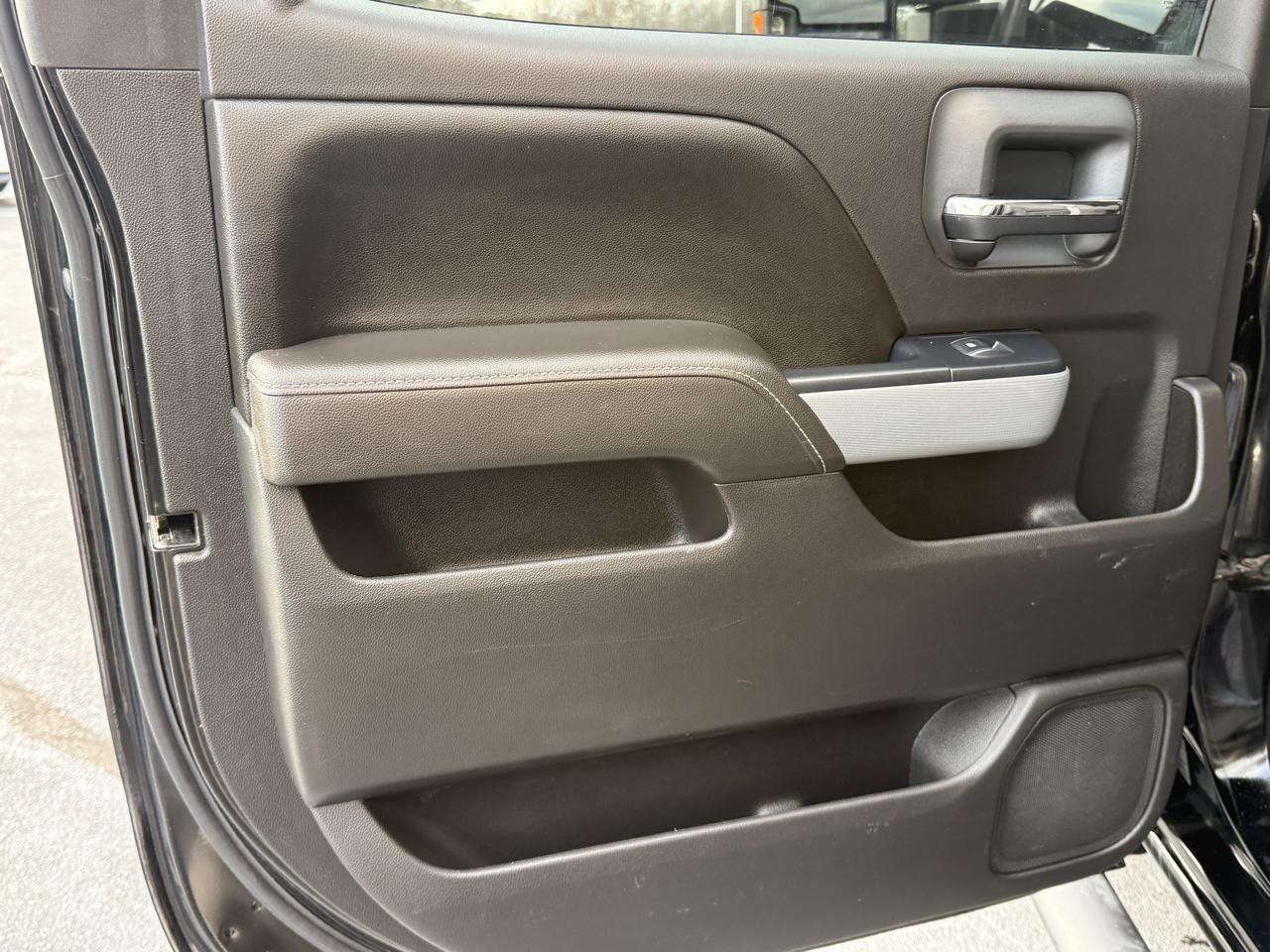 Chevrolet Silverado 2500HD LT Crew Cab 4WD 2016