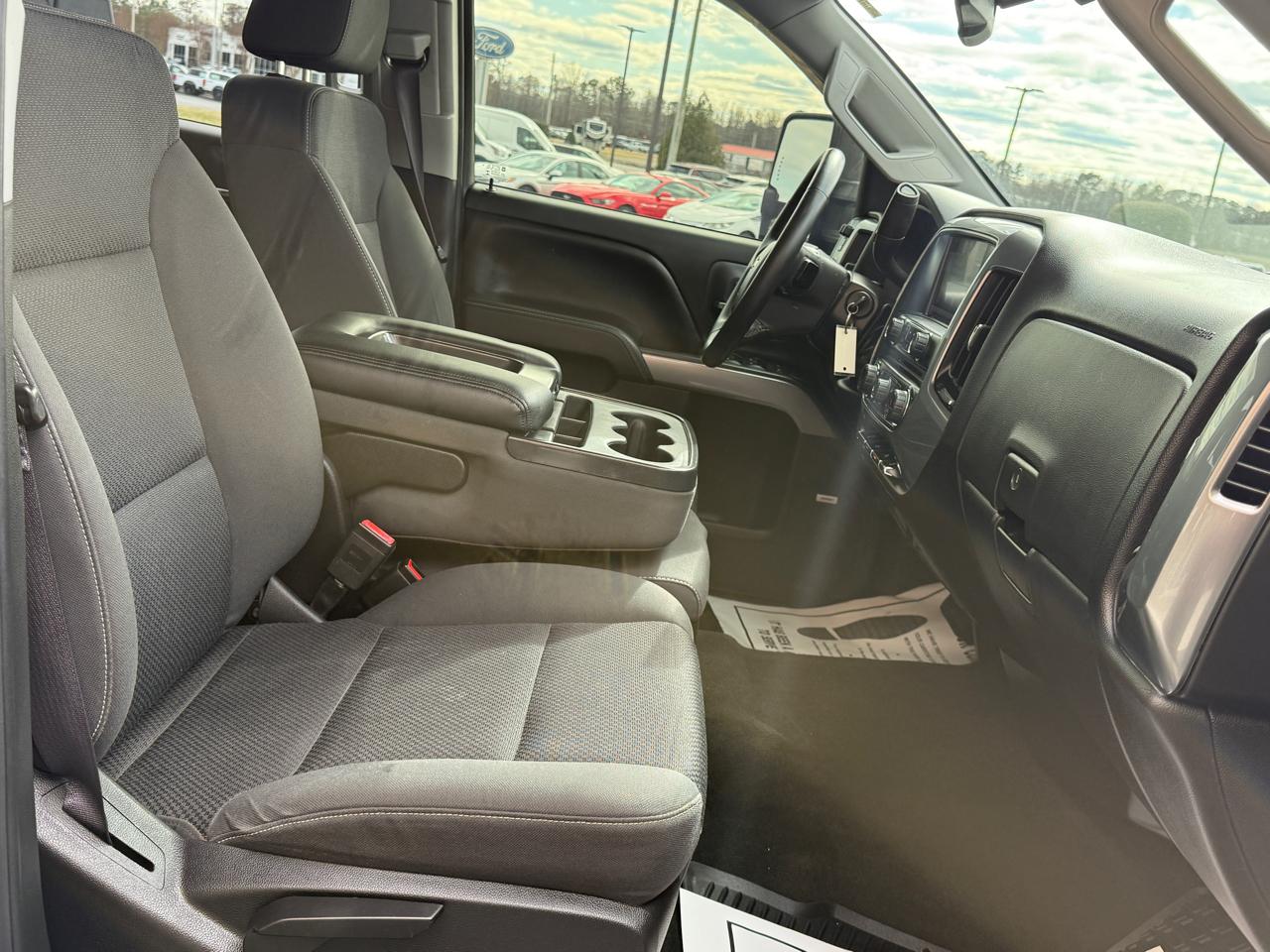 Chevrolet Silverado 2500HD LT Crew Cab 4WD 2016