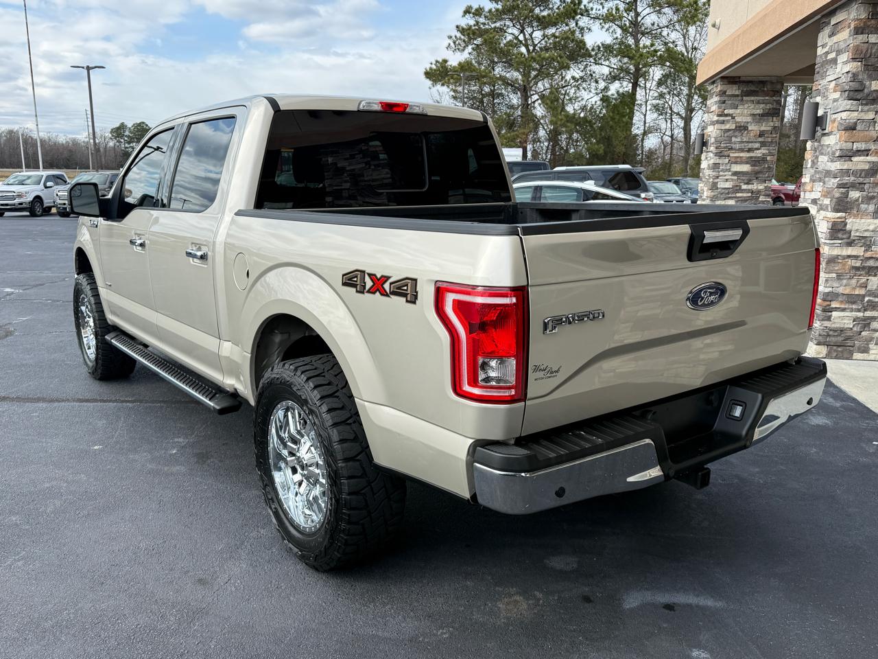 Ford F-150 XLT SuperCrew 4WD 2017