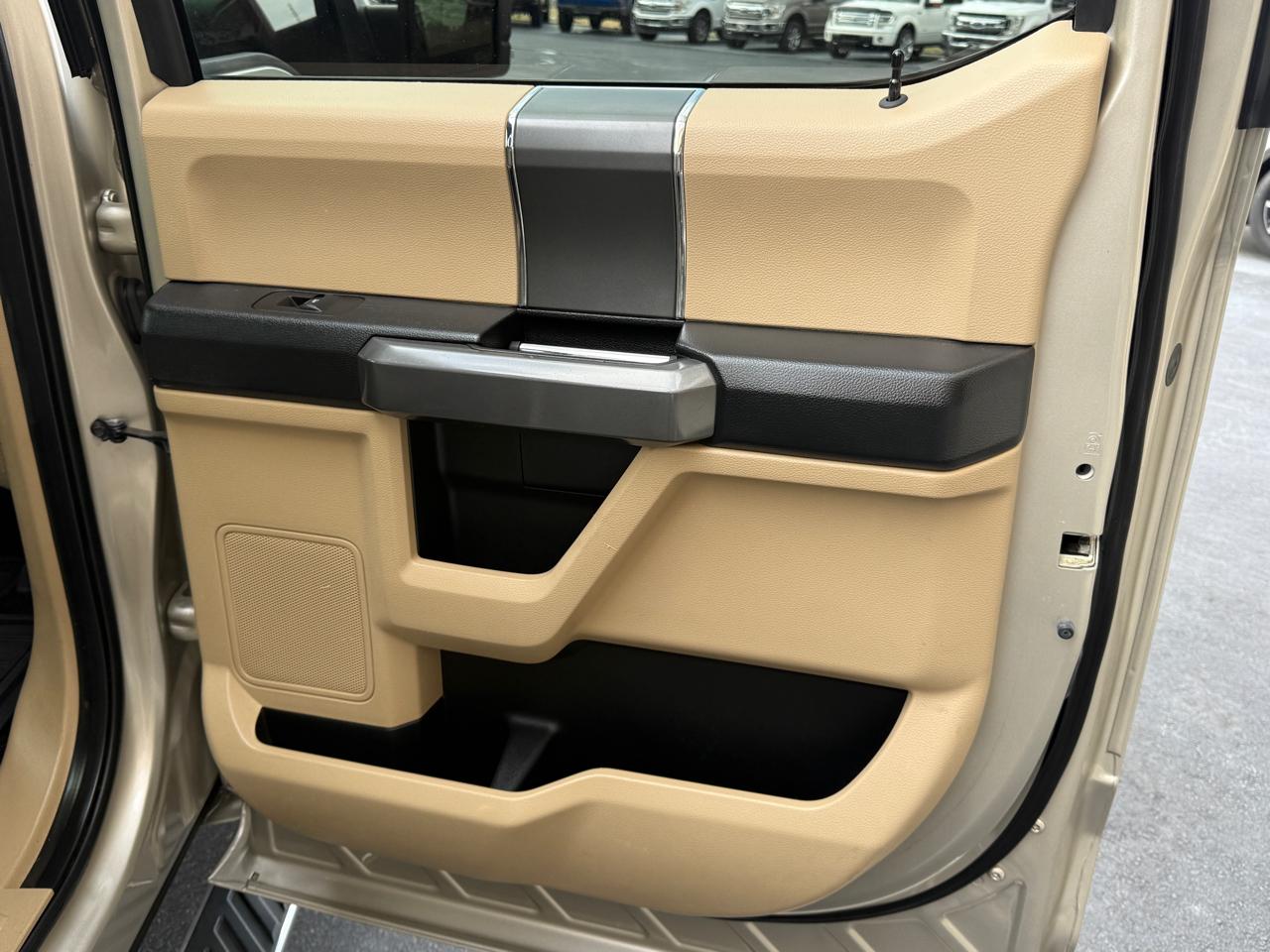 Ford F-150 XLT SuperCrew 4WD 2017