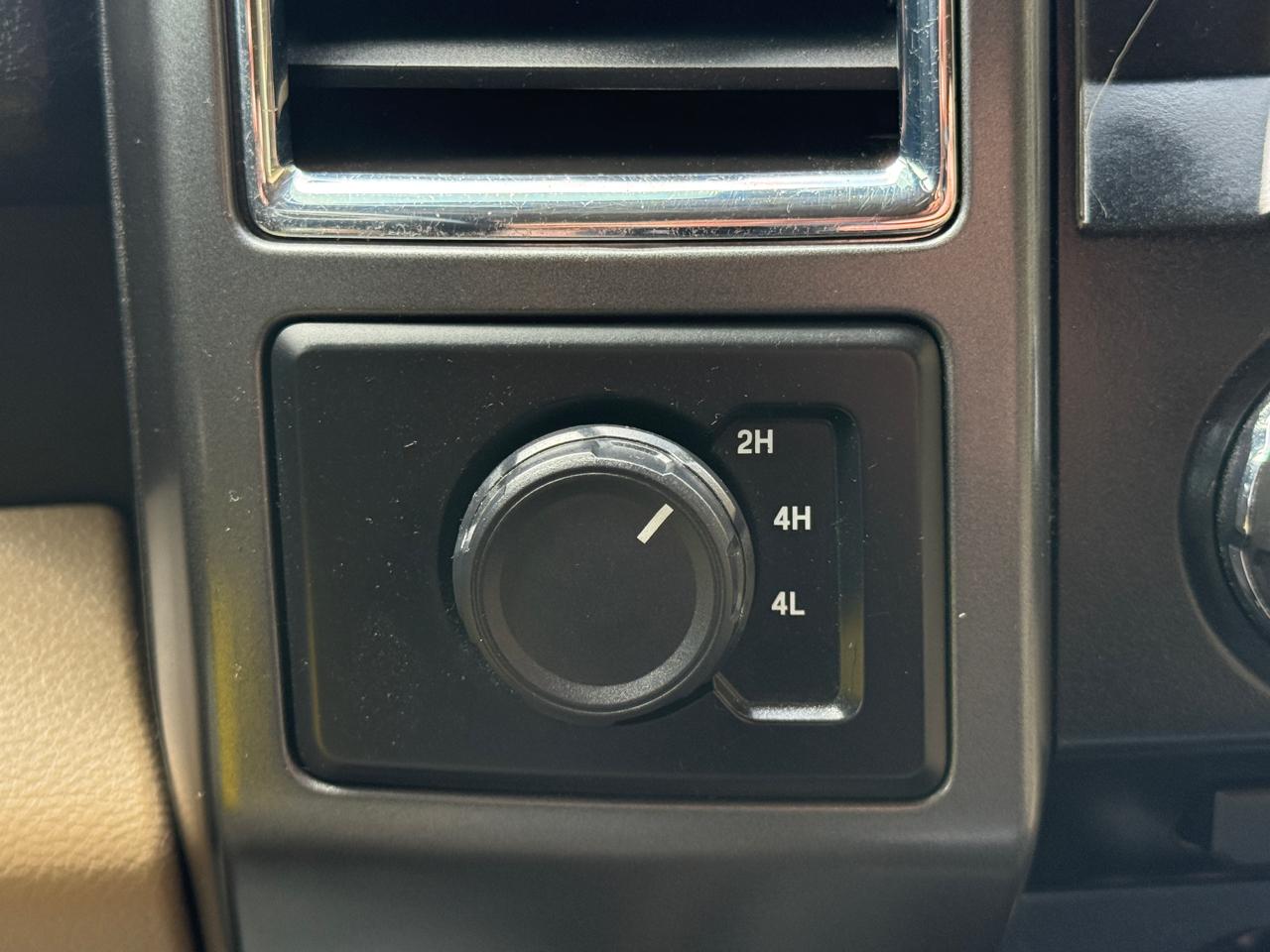 Ford F-150 XLT SuperCrew 4WD 2017