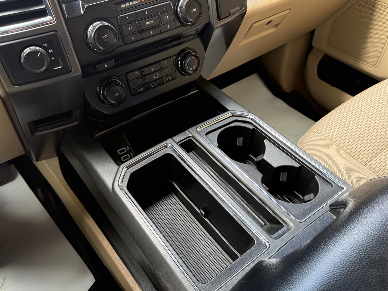 Ford F-150 XLT SuperCrew 4WD 2017