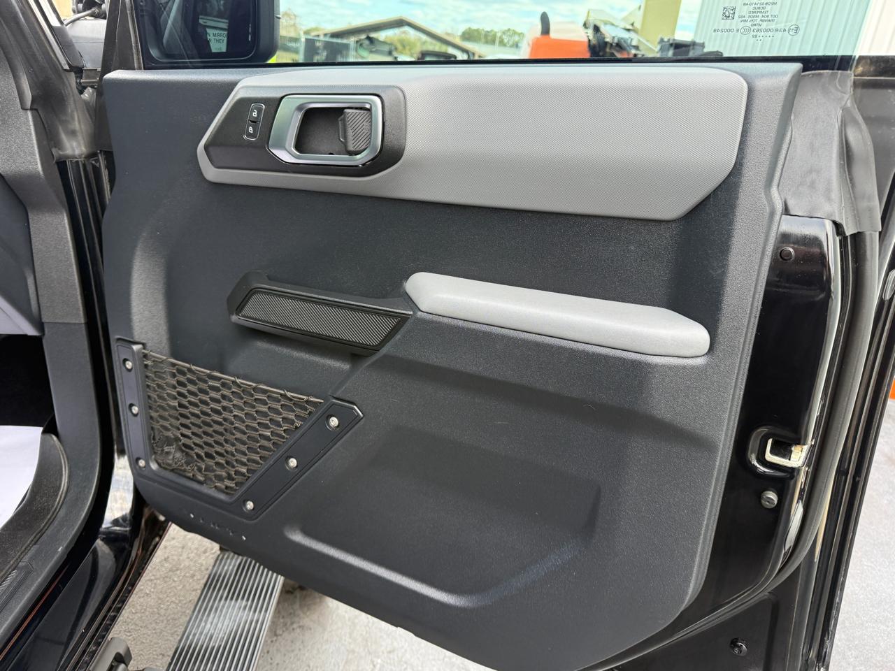 Ford Bronco Base 4-Door w/Advanced 2022