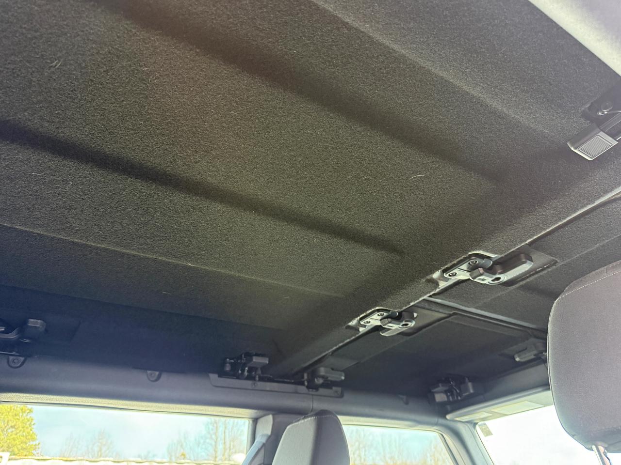 Ford Bronco Base 4-Door w/Advanced 2022