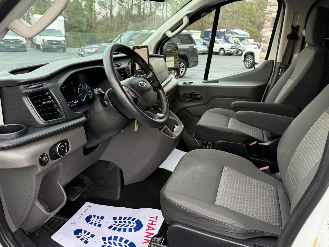 Ford Transit 350 Wagon Low Roof XL w/Sliding Pass. 148-in. WB 2020