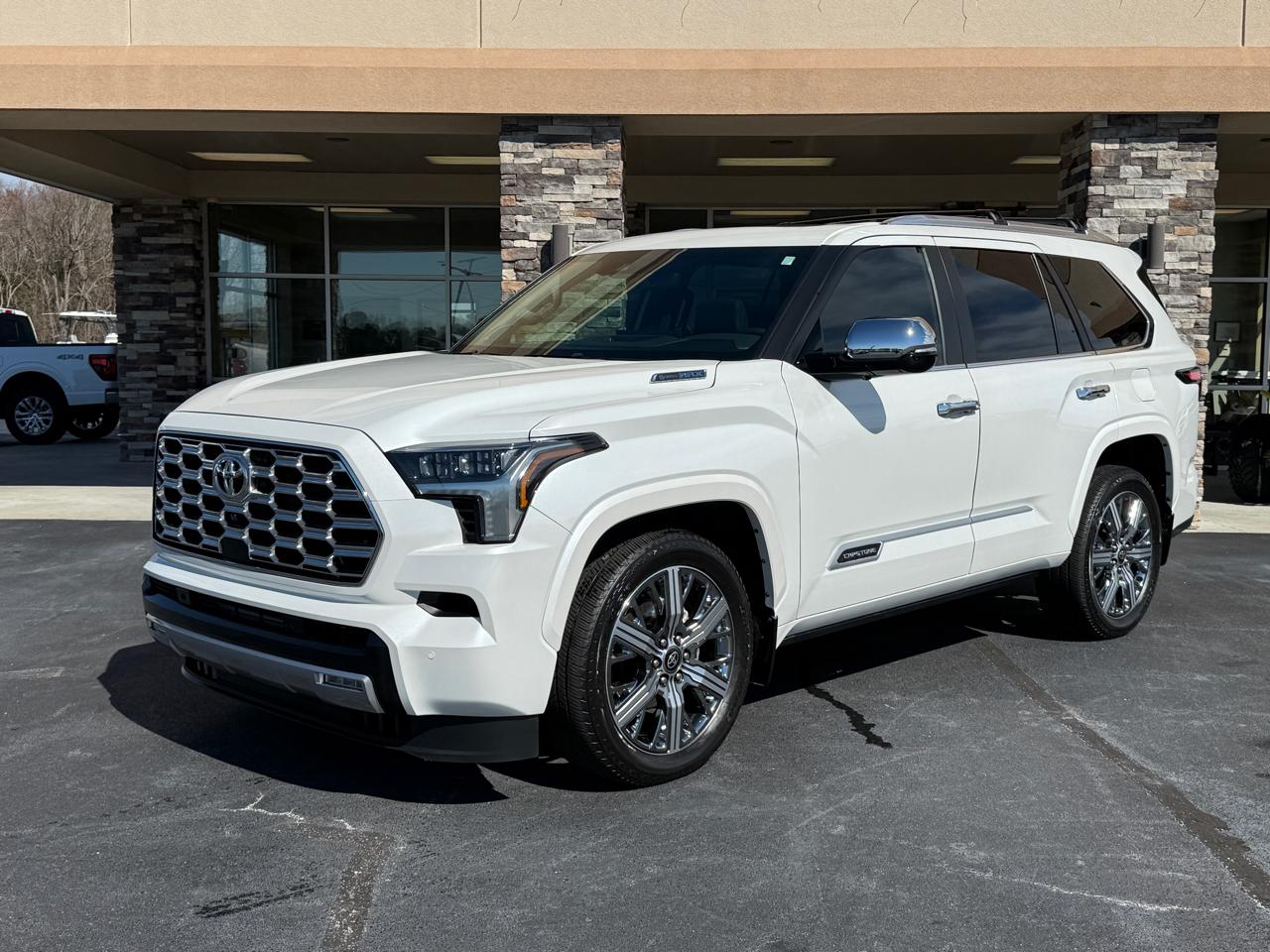 2026 Toyota Sequoia Capstone 4WD (Natl)