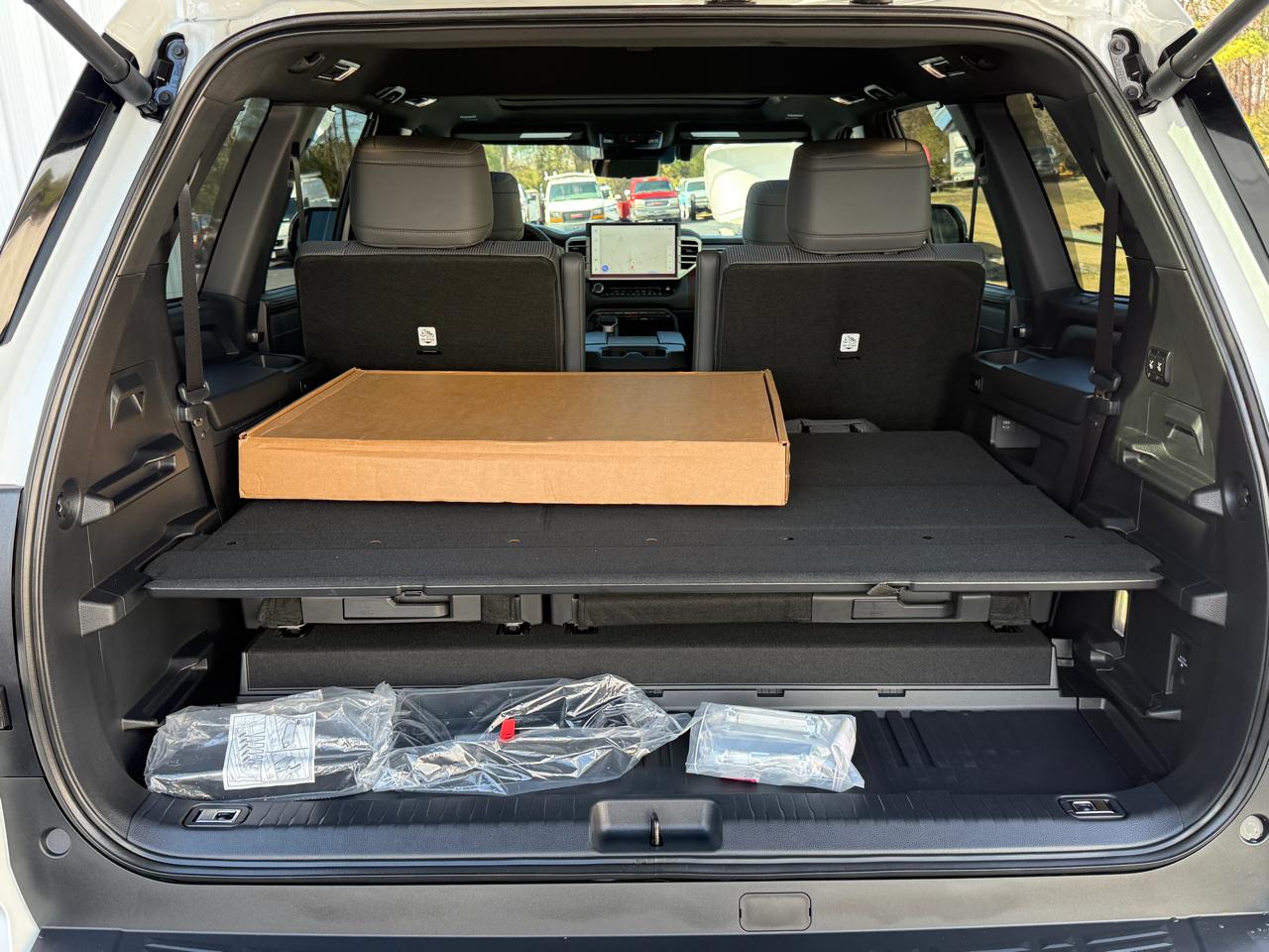 Toyota Sequoia Capstone 4WD (Natl) 2026