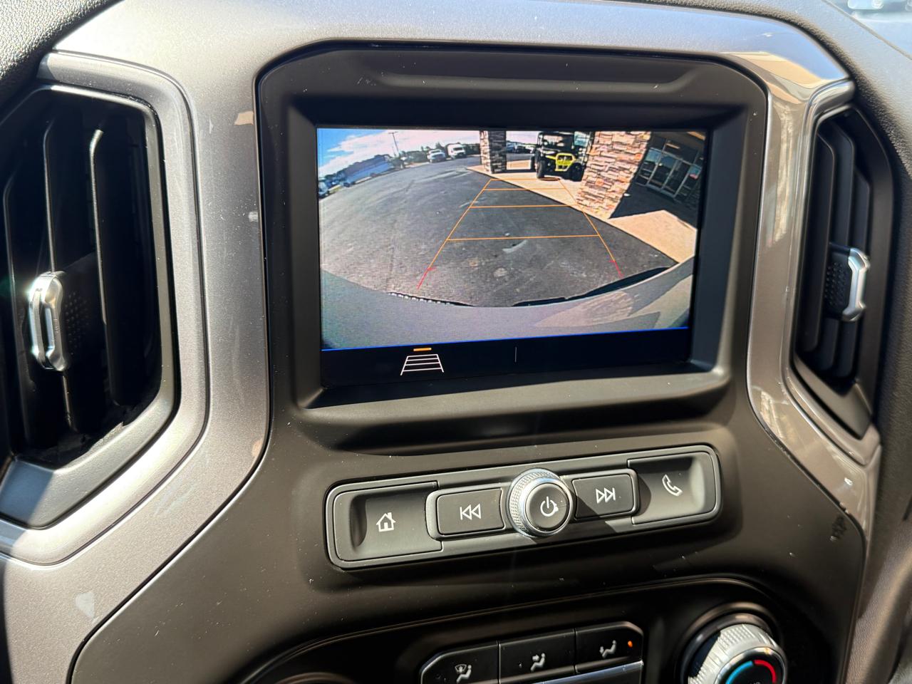 Chevrolet Silverado 1500 Regular Cab Long Bed 2WD 2021