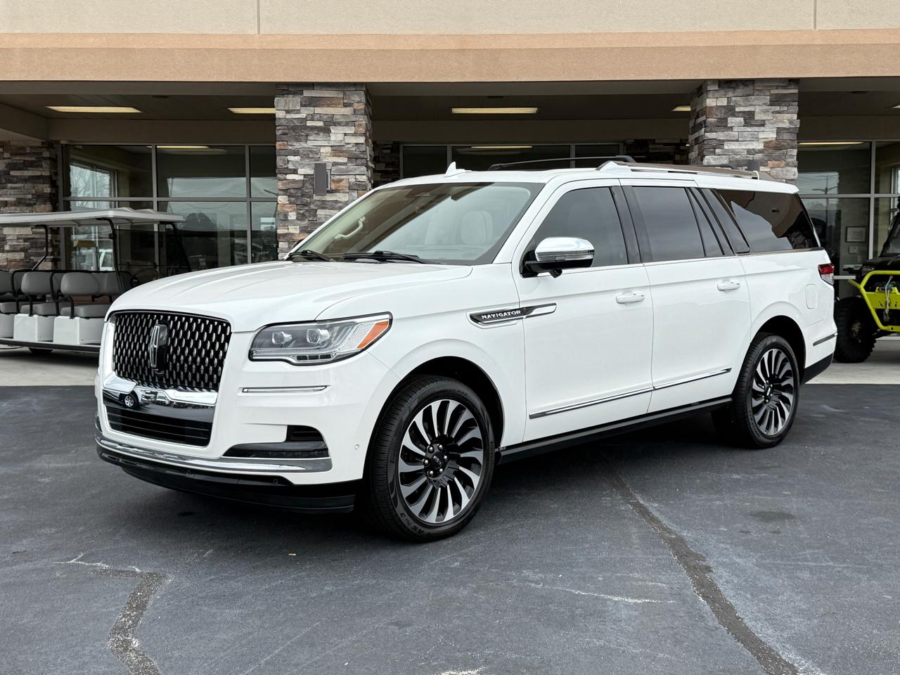 2023 Lincoln Navigator L Black Label 4WD