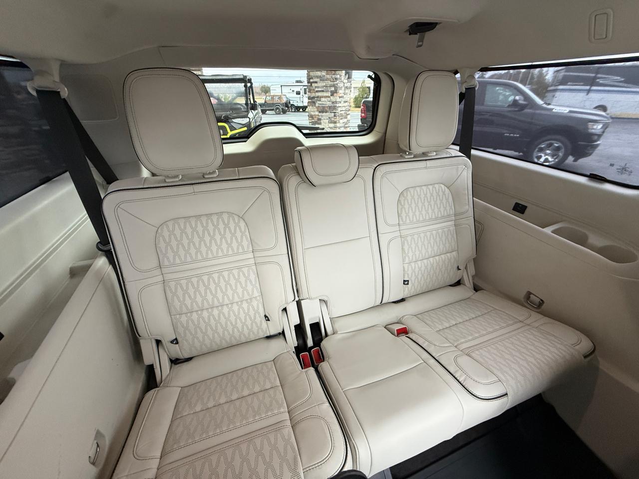 Lincoln Navigator L Black Label 4WD 2023