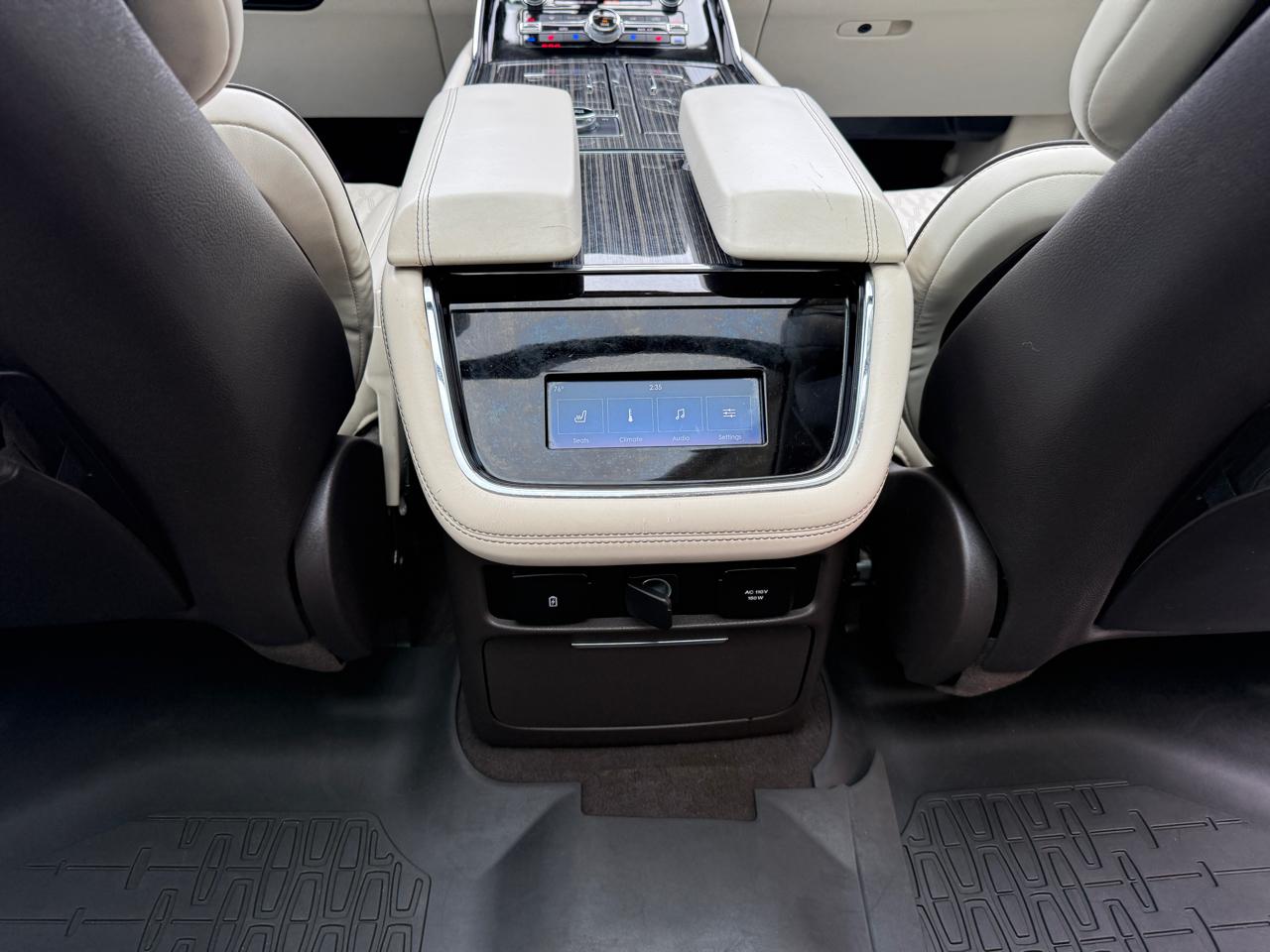 Lincoln Navigator L Black Label 4WD 2023