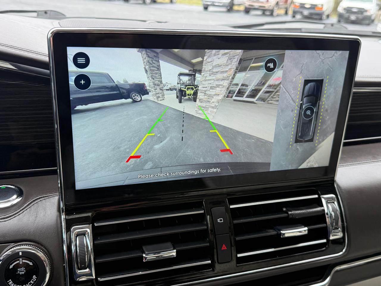 Lincoln Navigator L Black Label 4WD 2023