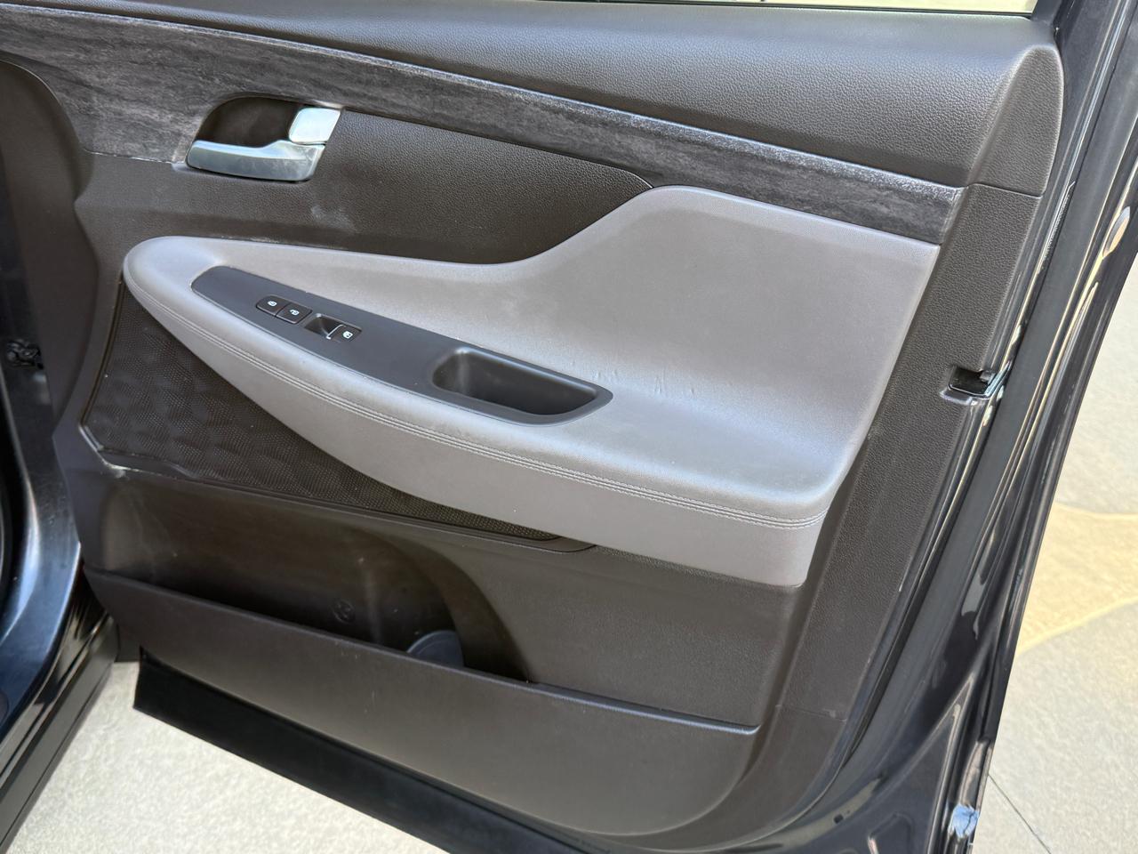 Hyundai Santa Fe SEL 2.4 2020