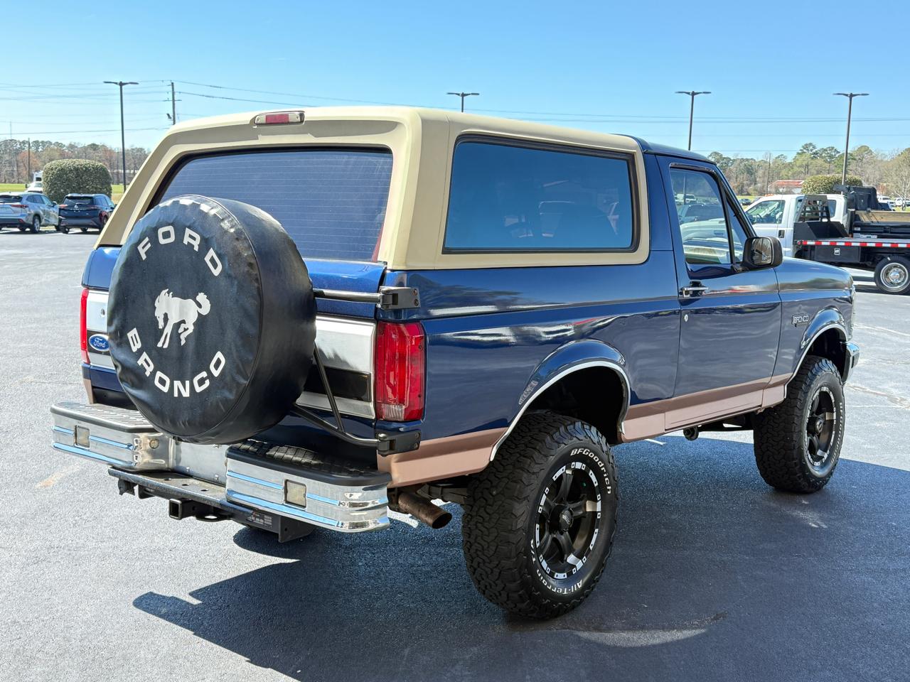 Ford Bronco 2dr Eddie Bauer 1995