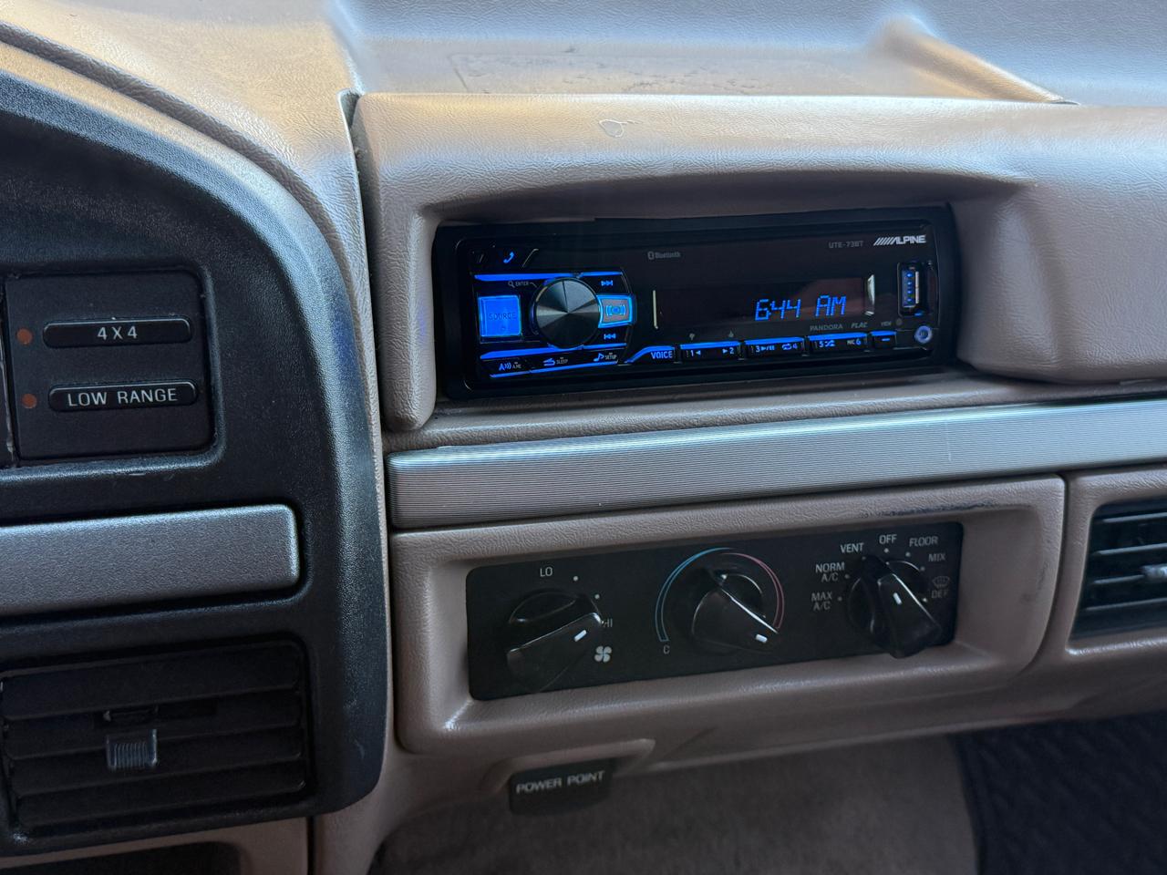 Ford Bronco 2dr Eddie Bauer 1995