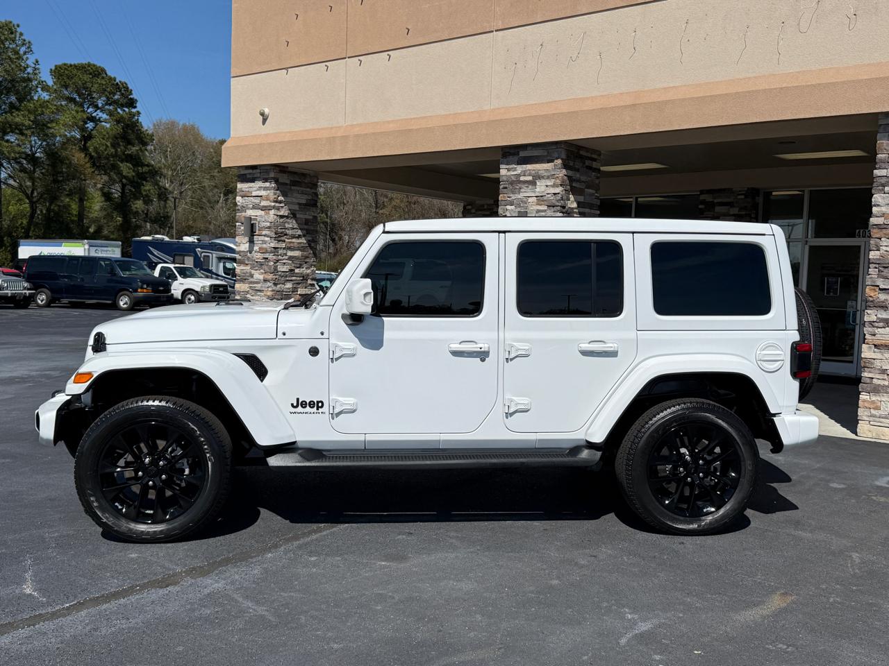 Jeep Wrangler Unlimited Sahara 2023