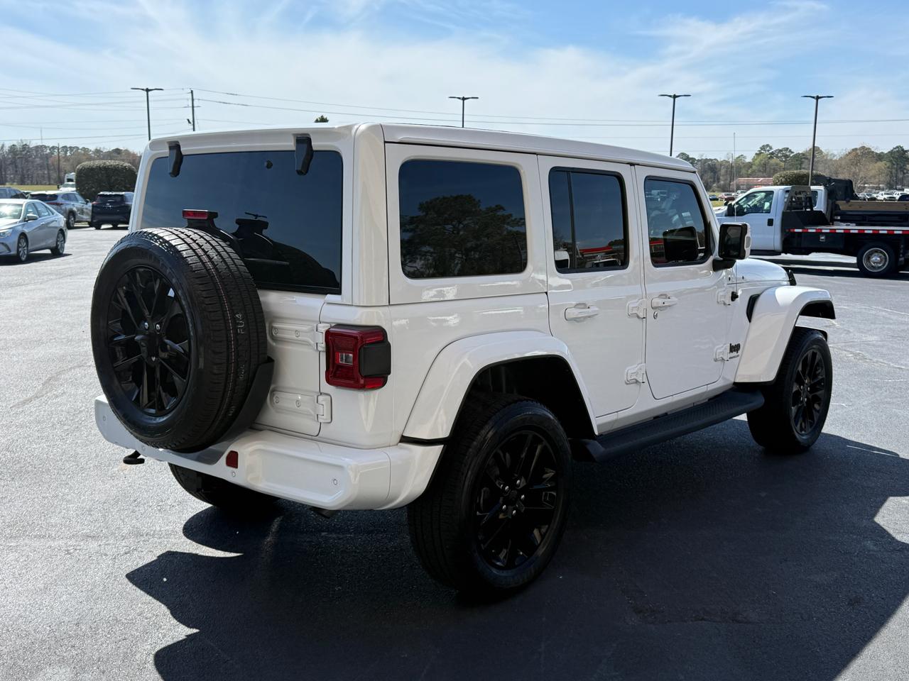Jeep Wrangler Unlimited Sahara 2023