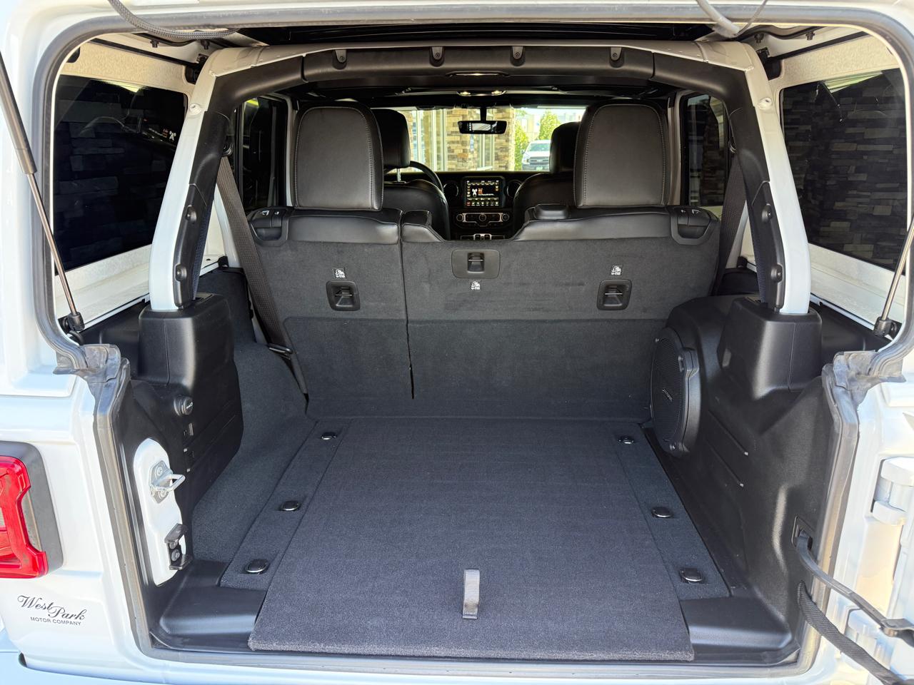 Jeep Wrangler Unlimited Sahara 2023