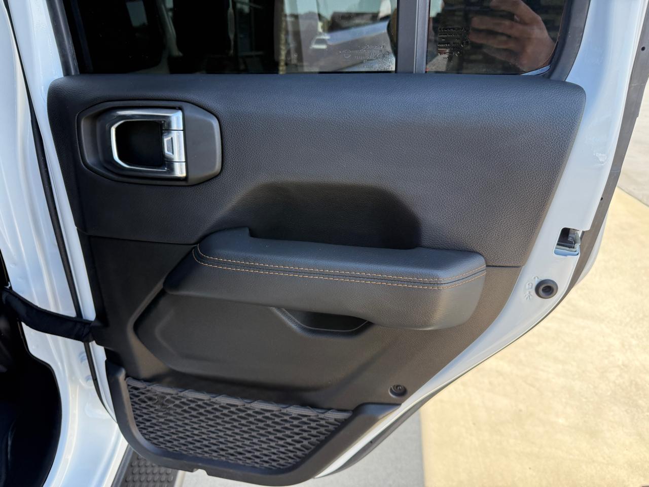 Jeep Wrangler Unlimited Sahara 2023