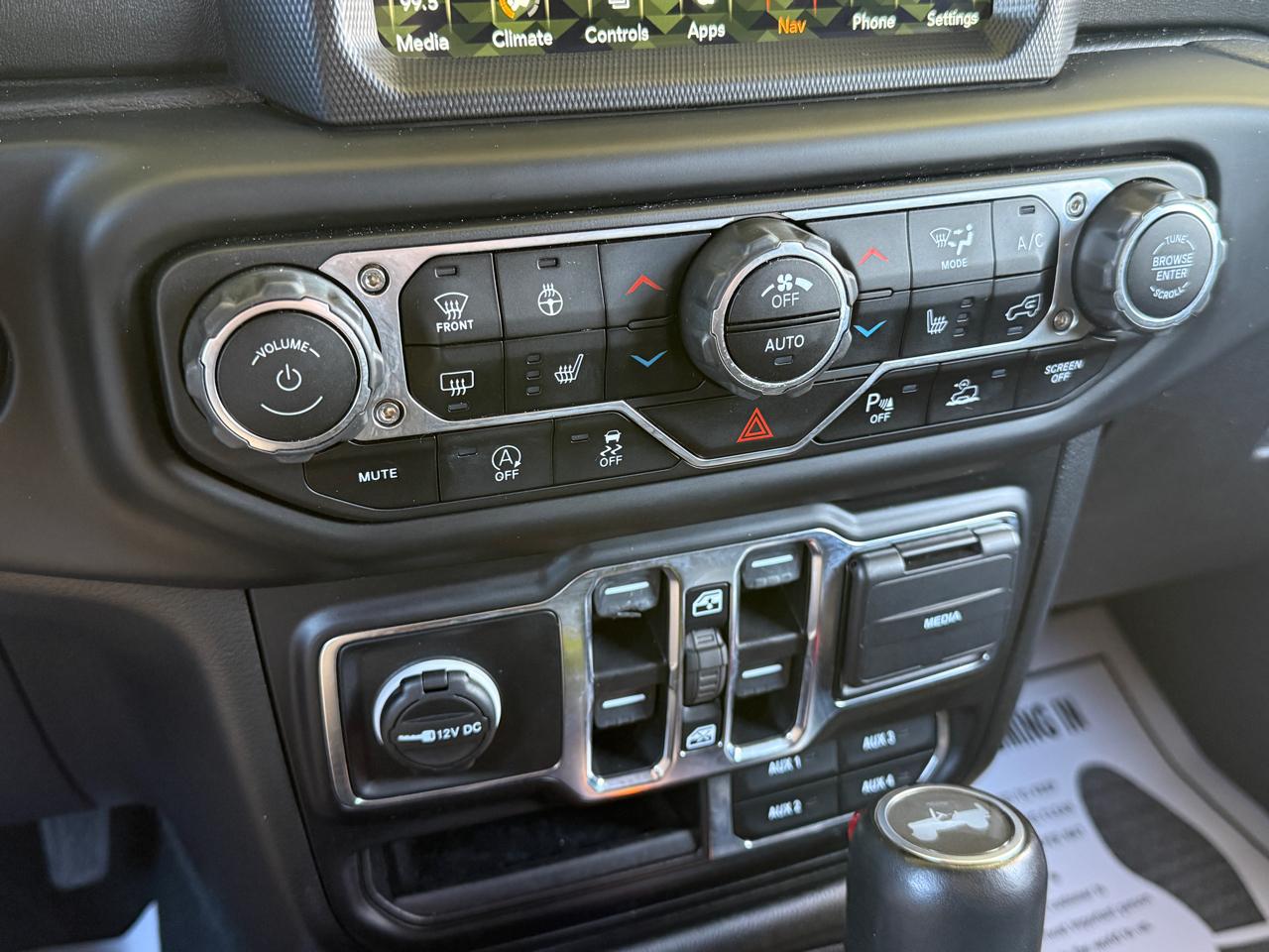 Jeep Wrangler Unlimited Sahara 2023