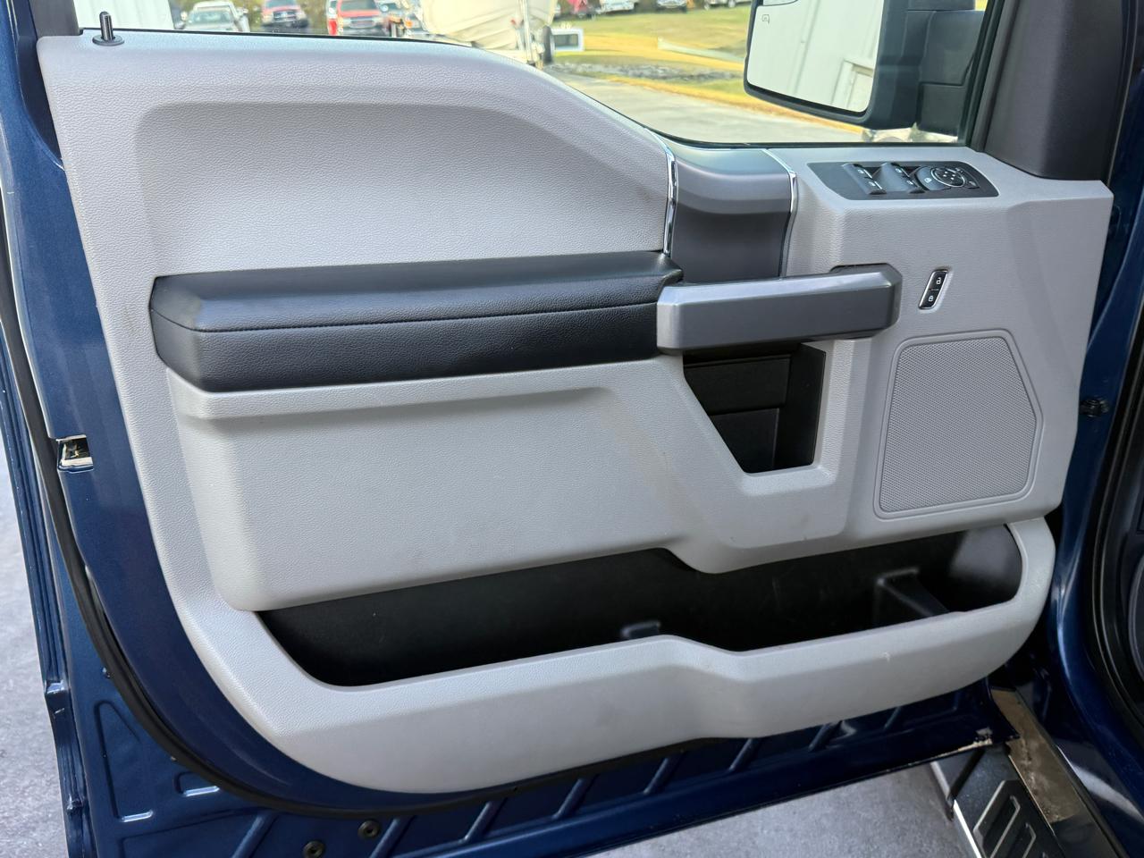 Ford F-150 SuperCrew 4WD 2020