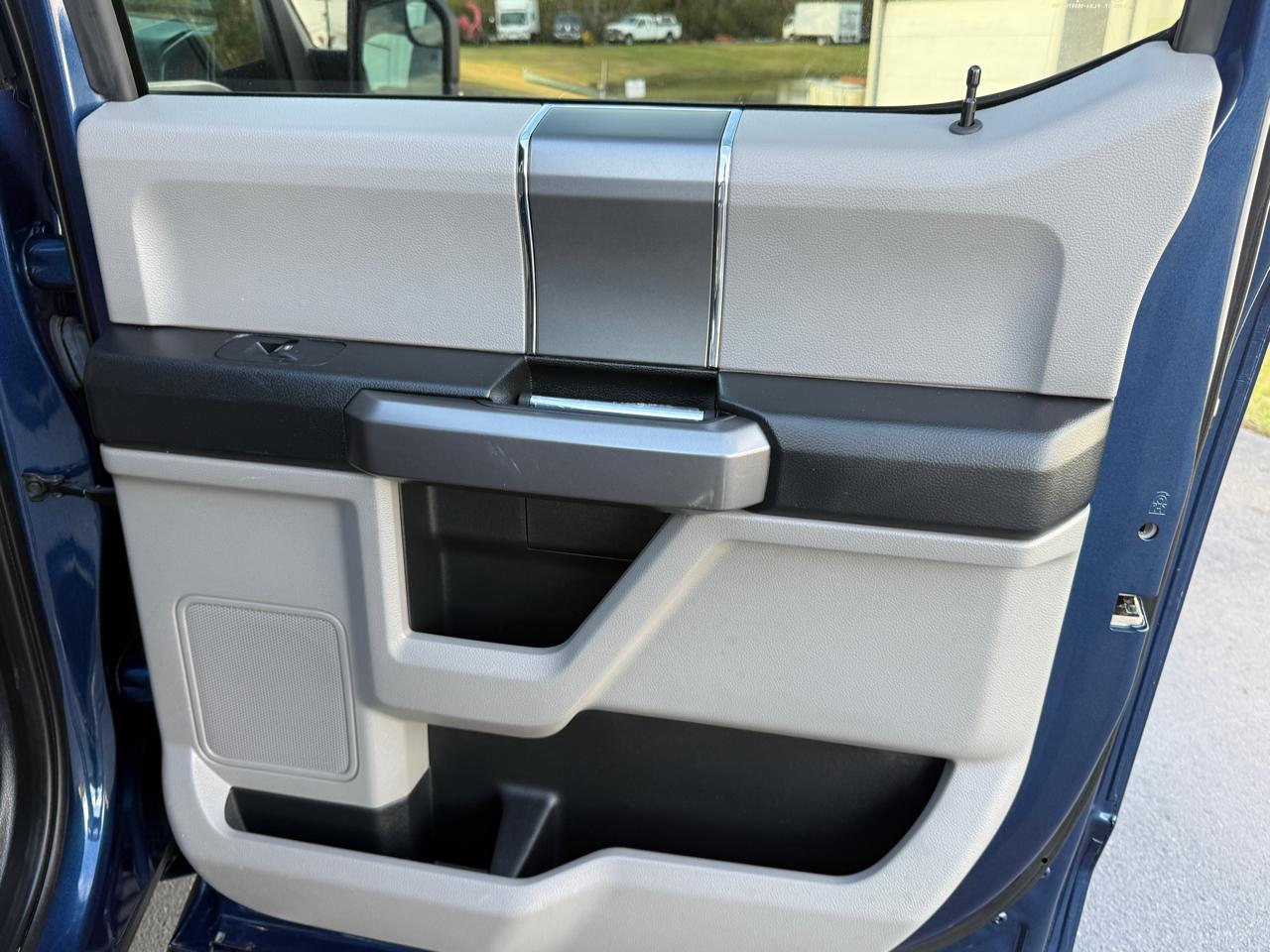 Ford F-150 SuperCrew 4WD 2020