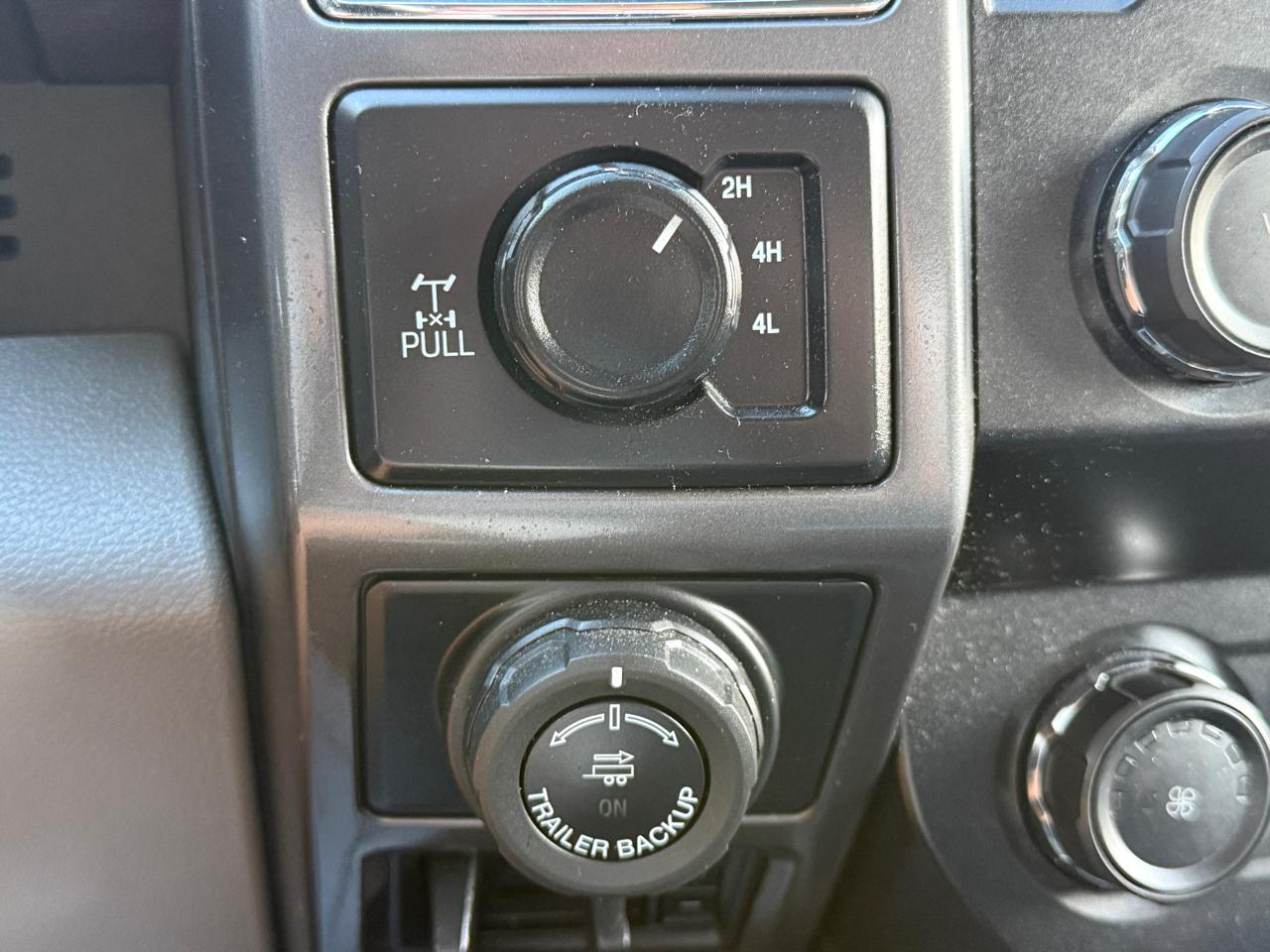 Ford F-150 SuperCrew 4WD 2020