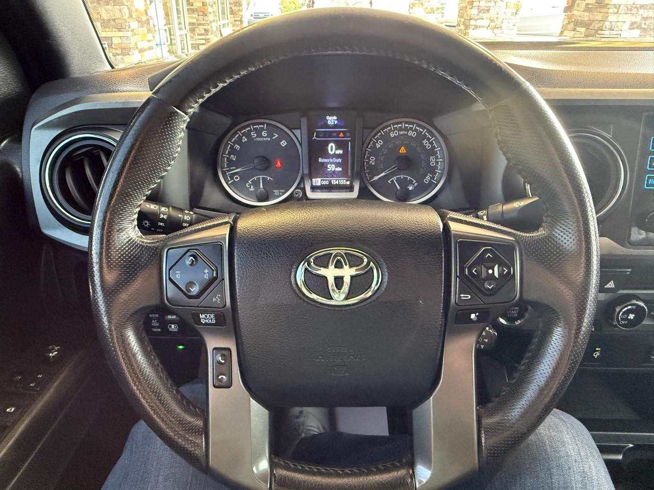 Toyota Tacoma 2WD Double Cab V6 AT TRD Off Road (Natl) 2017