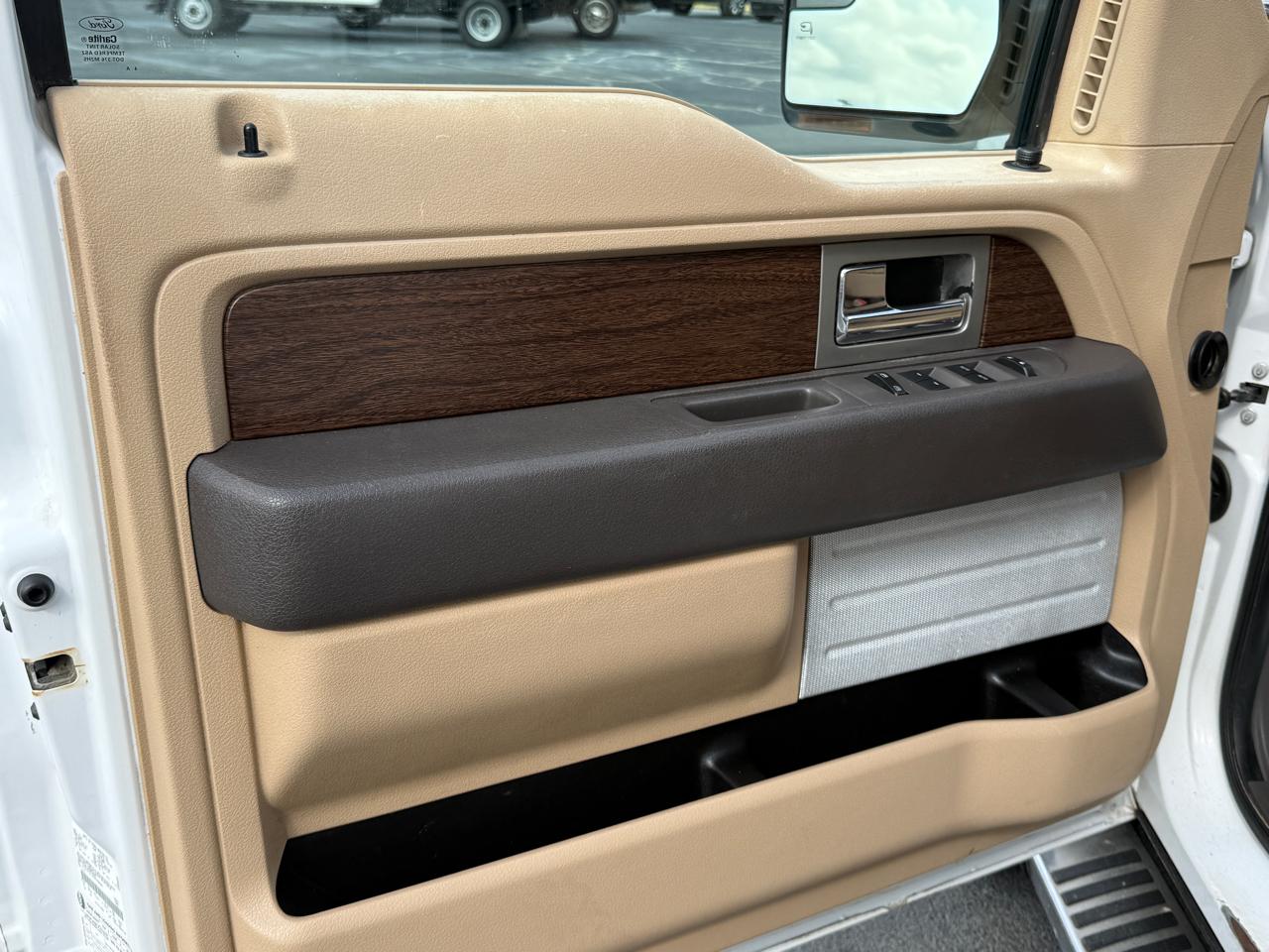 Ford F-150 Lariat SuperCrew 4WD 2014