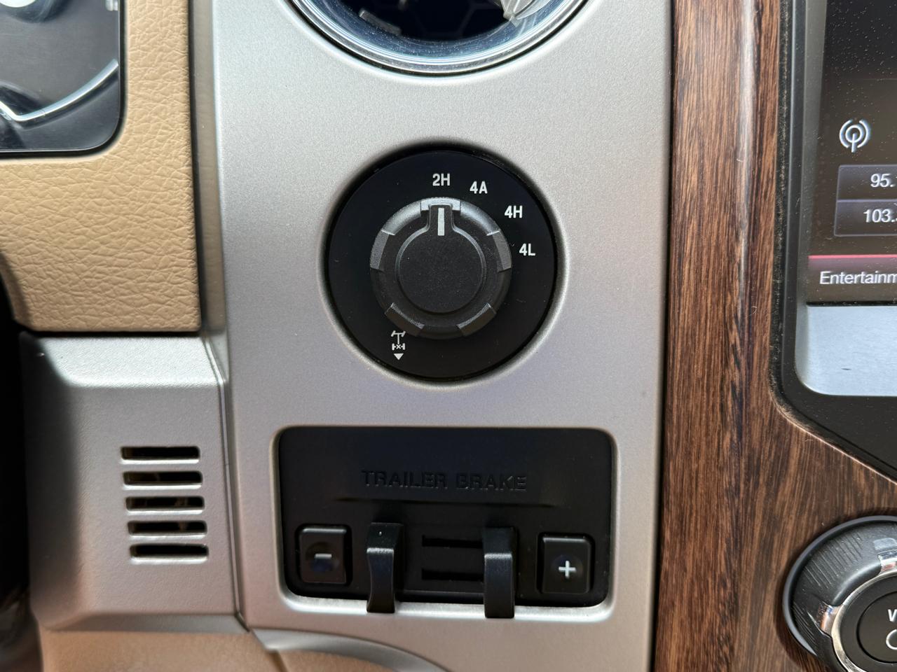 Ford F-150 Lariat SuperCrew 4WD 2014