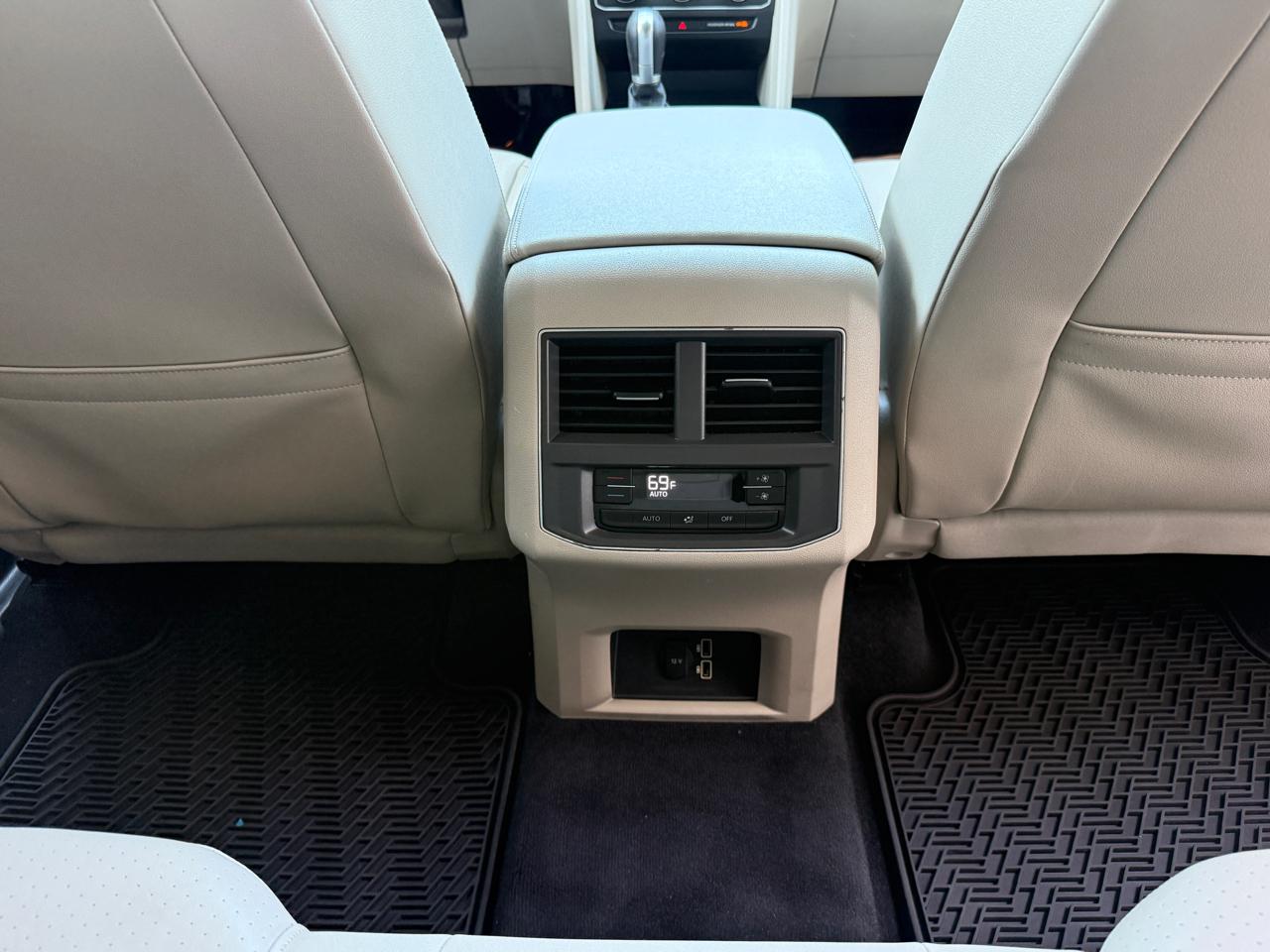 Volkswagen Atlas V6 SE w/Technology 2018