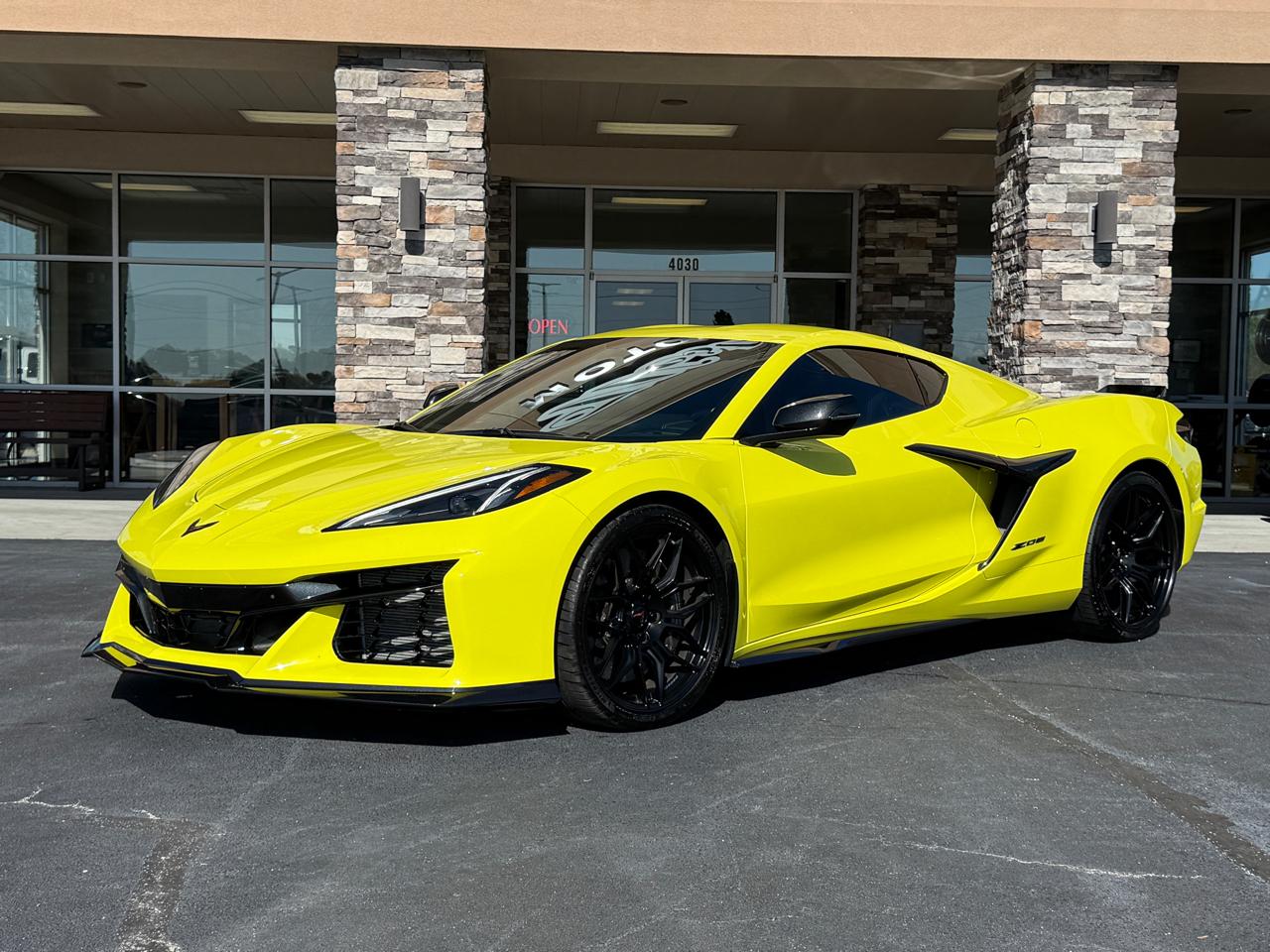 2023 Chevrolet Corvette Z06 Coupe w/3LZ