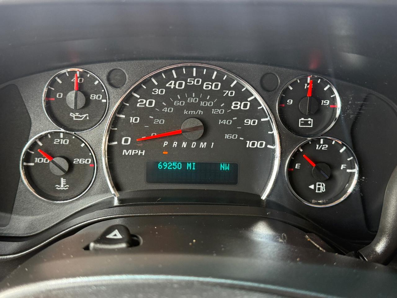 Chevrolet Express LS 2500 2010