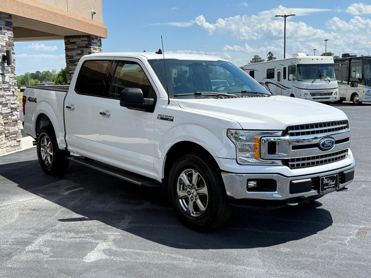 Ford F-150 XLT SuperCrew 4WD 2020