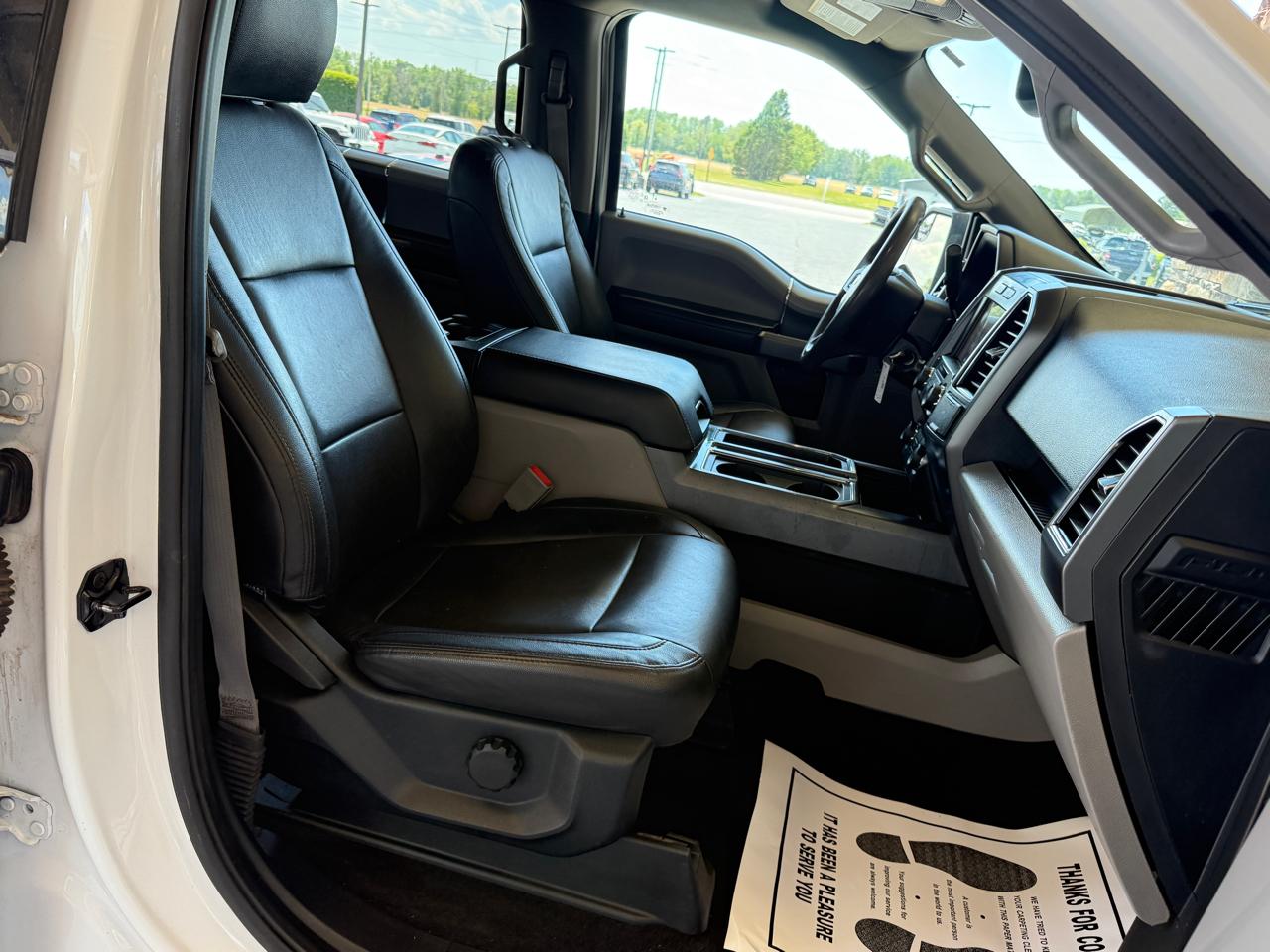 Ford F-150 XLT SuperCrew 4WD 2020