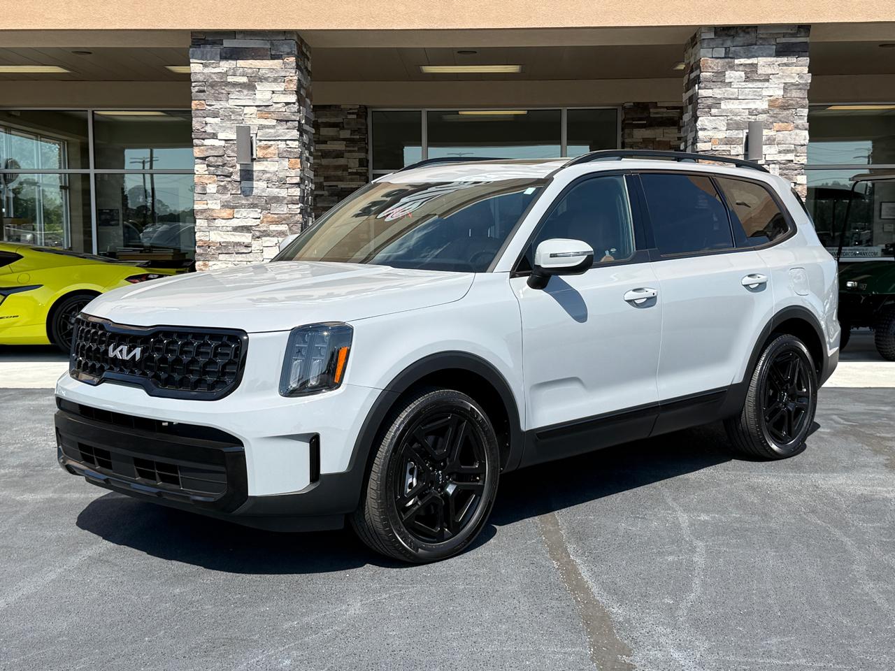 Kia Telluride EX X-Line AWD 2024