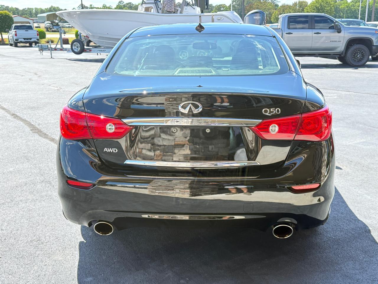 Infiniti Q50 Base AWD 2015
