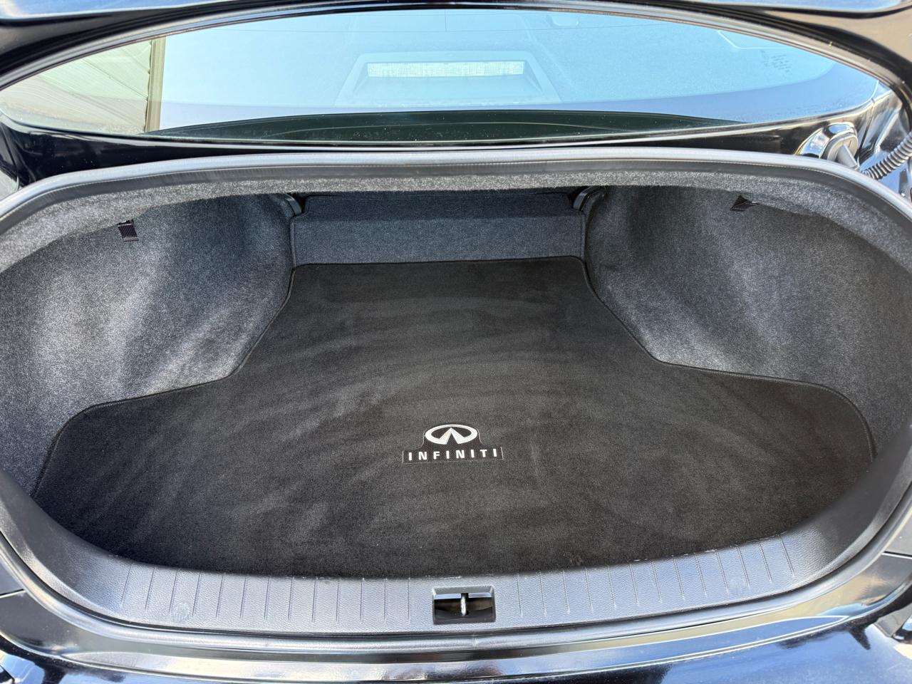 Infiniti Q50 Base AWD 2015