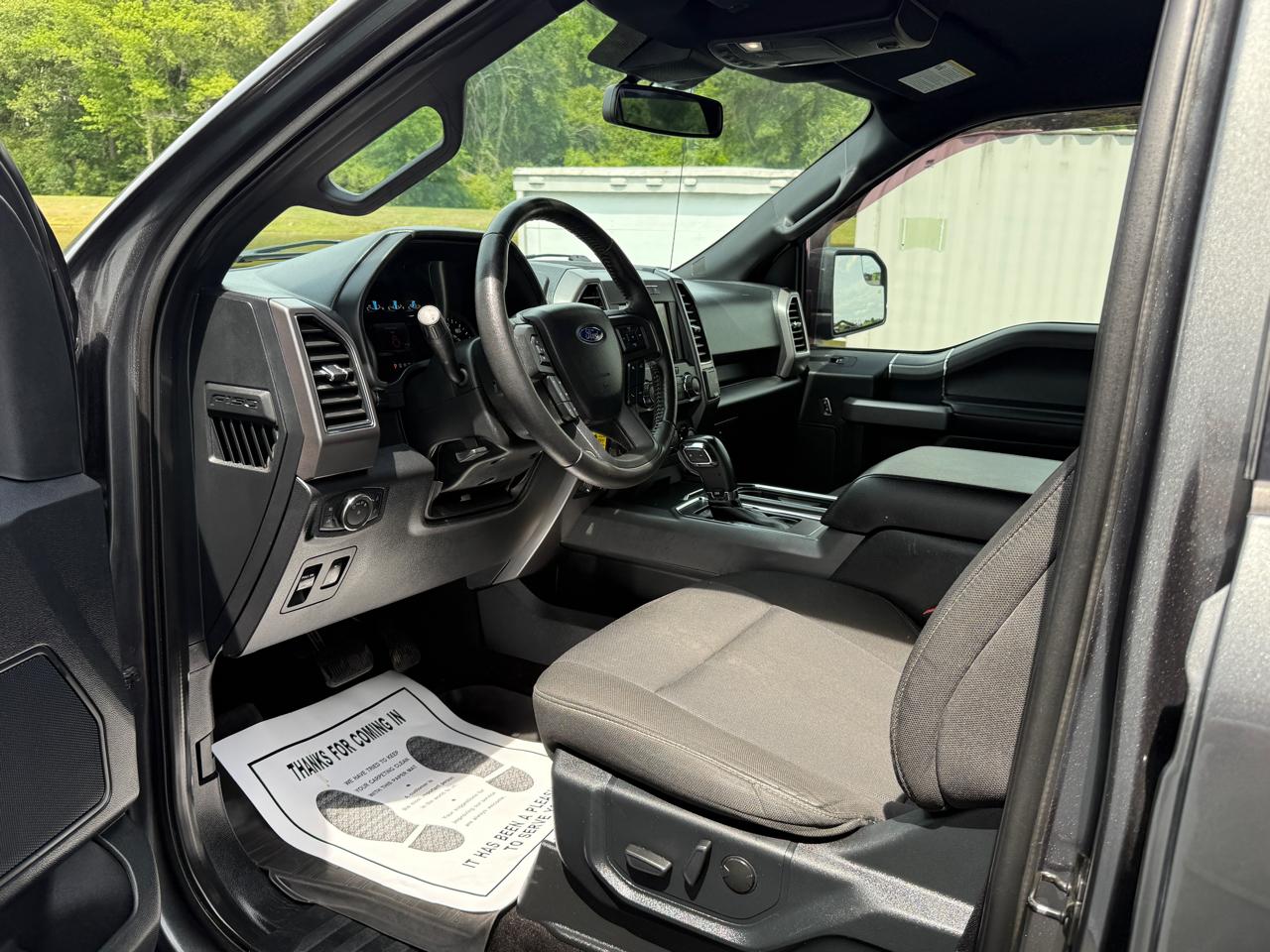 Ford F-150 XLT SuperCrew 4WD 2019