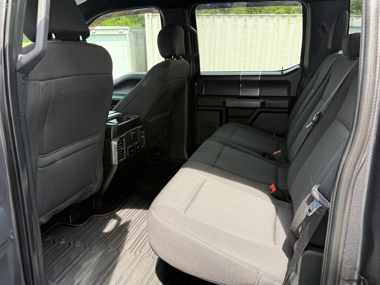 Ford F-150 XLT SuperCrew 4WD 2019