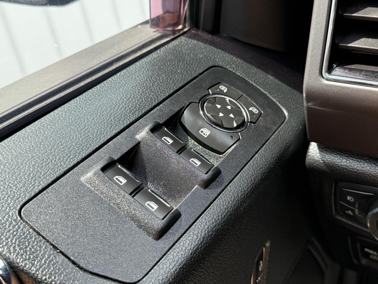 Ford F-150 XLT SuperCrew 4WD 2019