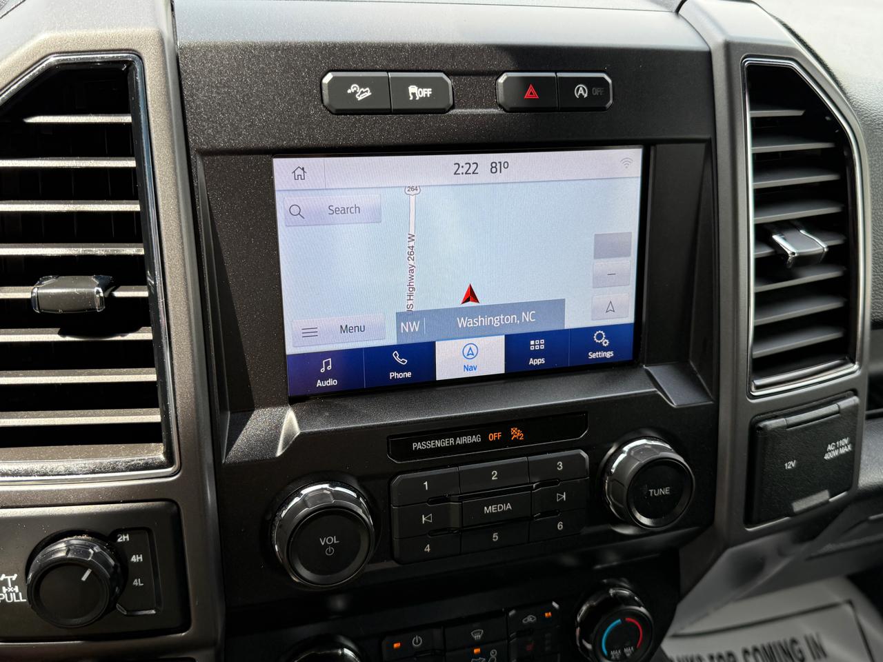 Ford F-150 XLT SuperCrew 4WD 2019