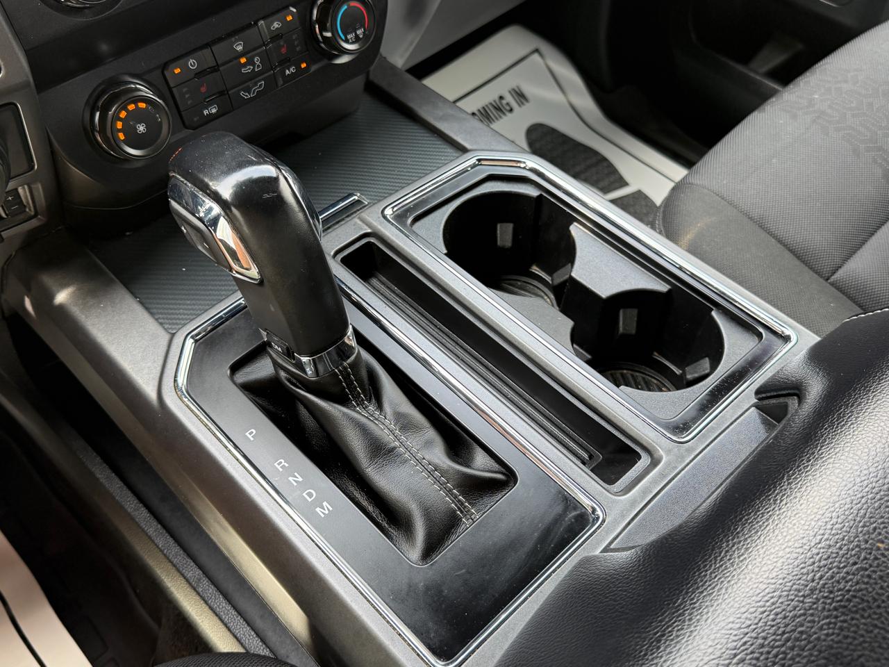 Ford F-150 XLT SuperCrew 4WD 2019