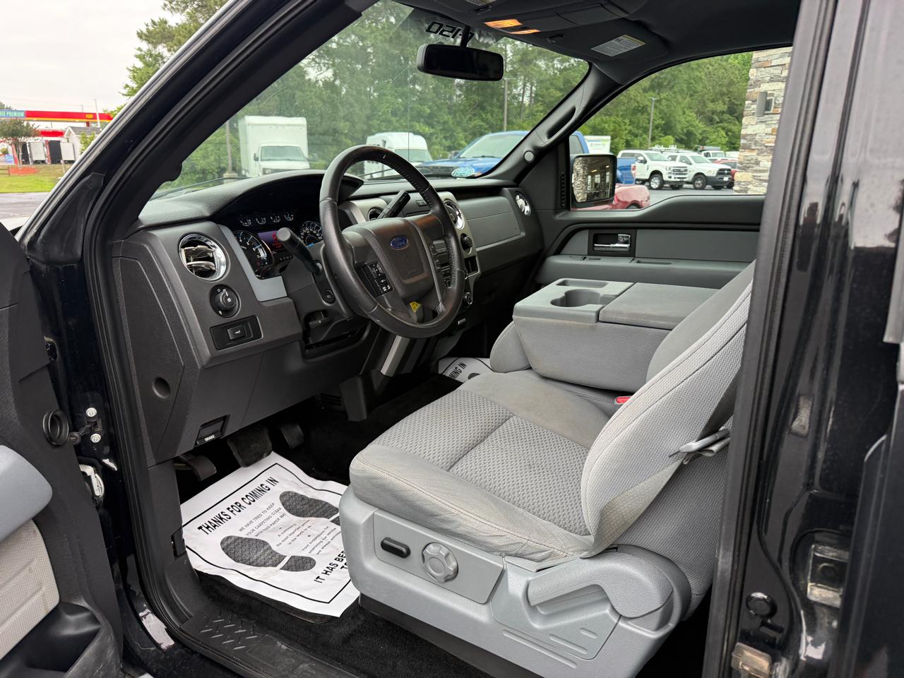 Ford F-150 XLT SuperCrew 4WD 2013